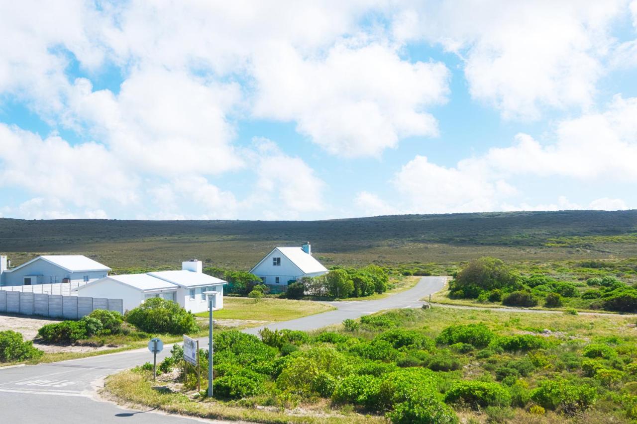 Ferienwohnung Agulhas Seabreeze, Tip Of Africa Exterior foto